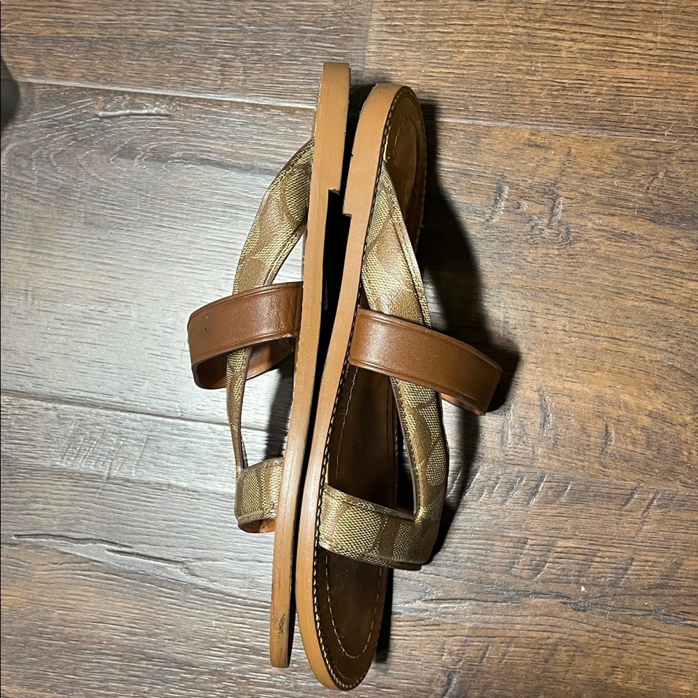 Coach Harlan Signature leather and canvas sandal in khaki and saddle - Picture 8 of 10